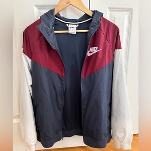 Nike YXL Windbreaker